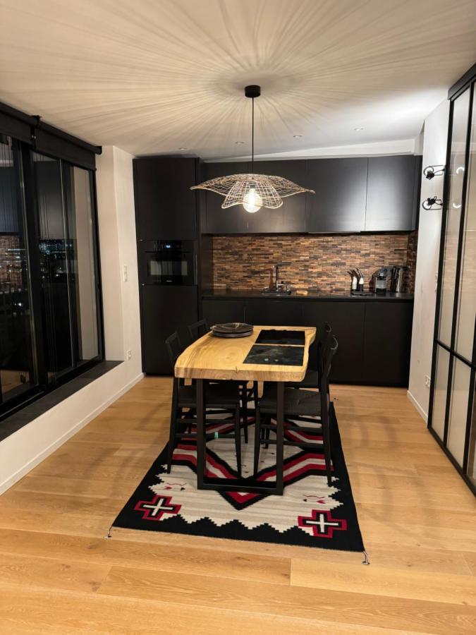 Appartement Vue Tour Eiffel Paris 16 Eme 外观 照片