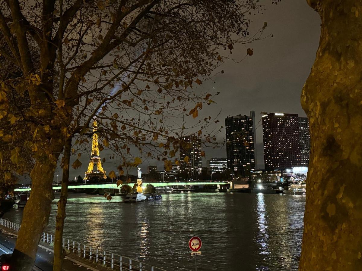 Appartement Vue Tour Eiffel Paris 16 Eme 外观 照片