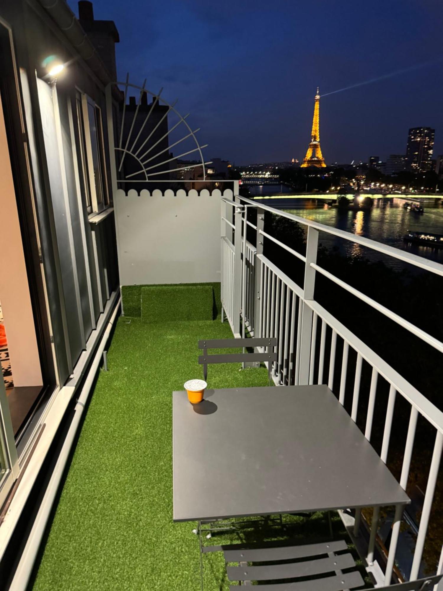 Appartement Vue Tour Eiffel Paris 16 Eme 外观 照片